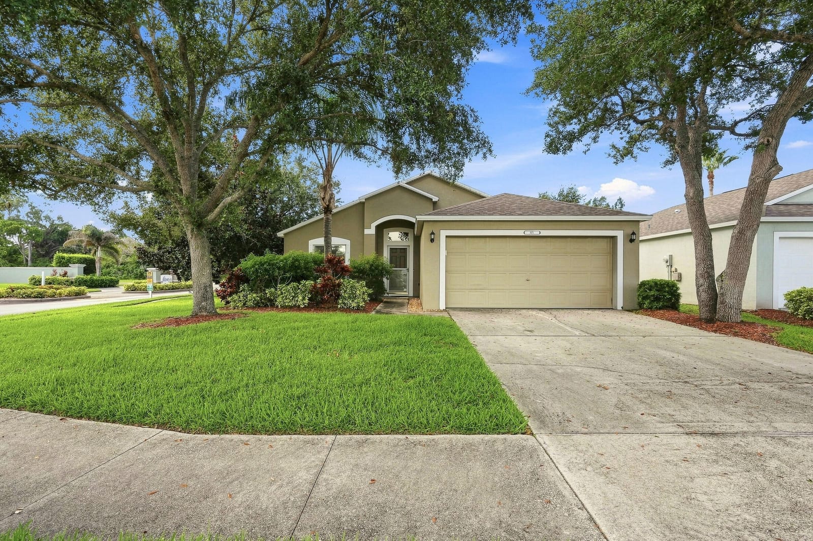 815 Greenleaf Circle, Vero Beach, FL 32960 photo 29