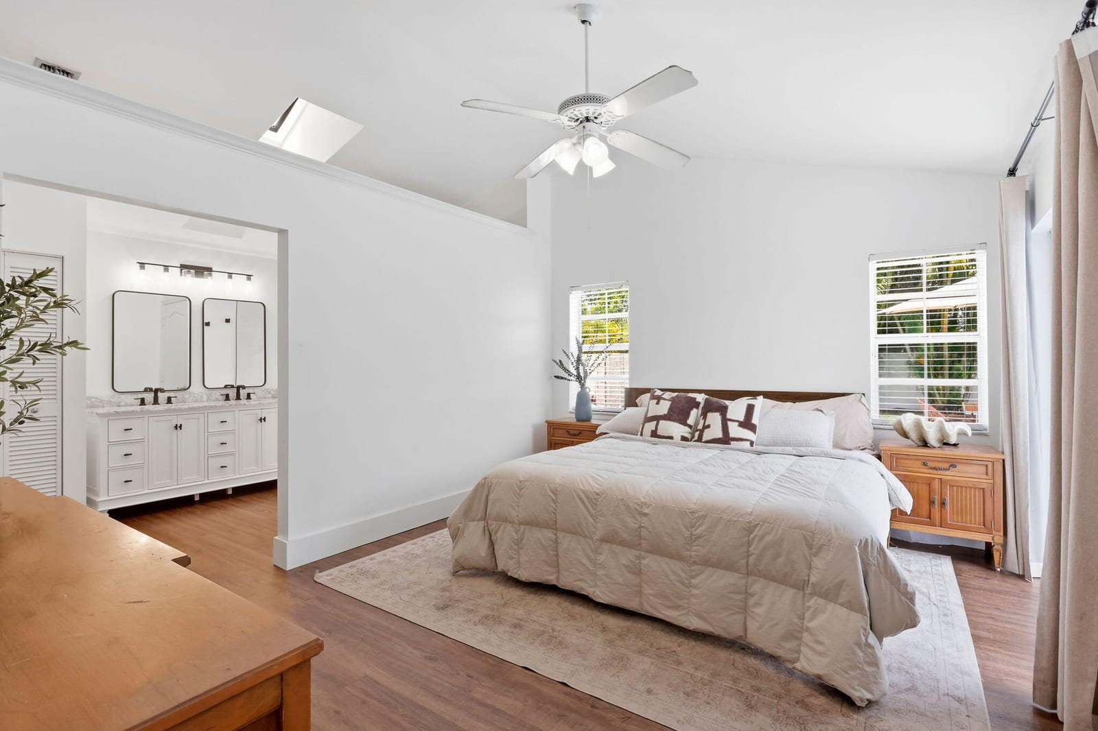 944 Dickens Place, West Palm Beach, FL 33411 photo 7