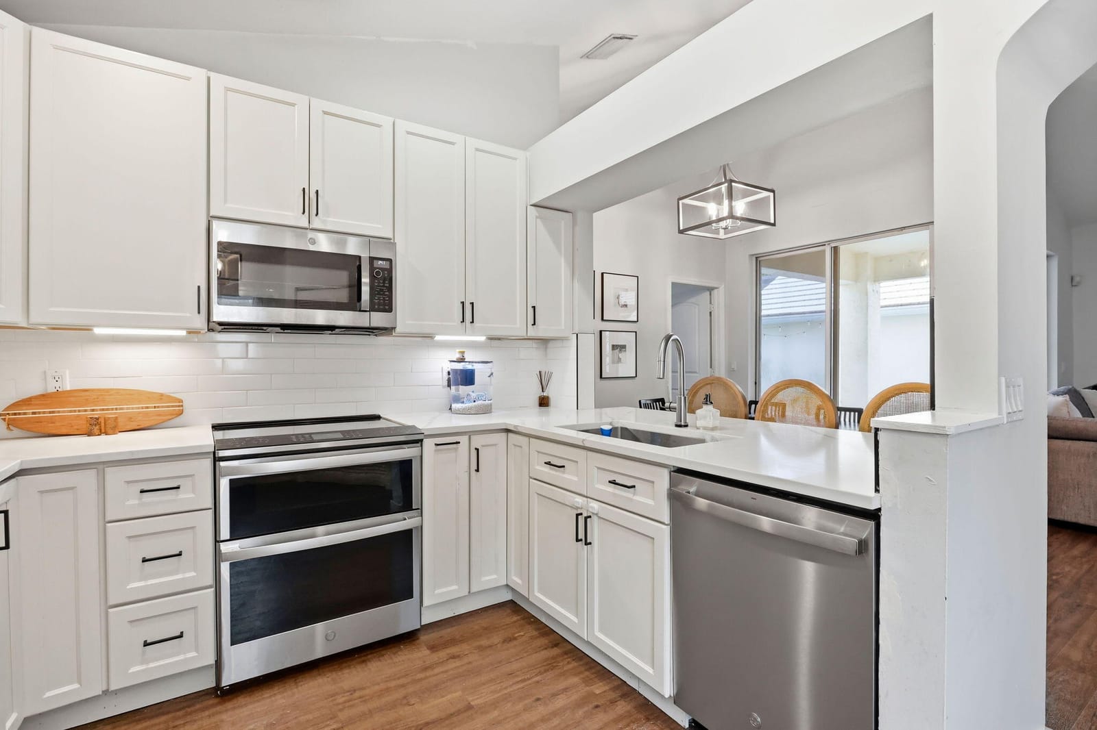 944 Dickens Place, West Palm Beach, FL 33411 photo 6