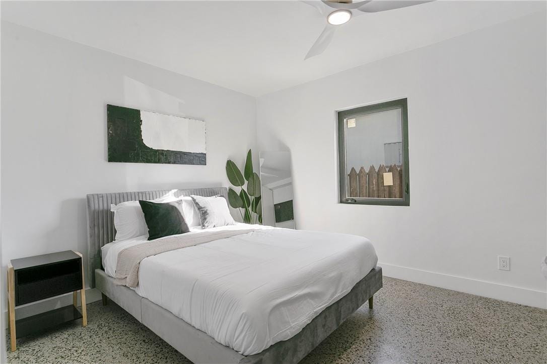 601 NE 33RD Street — photo 10