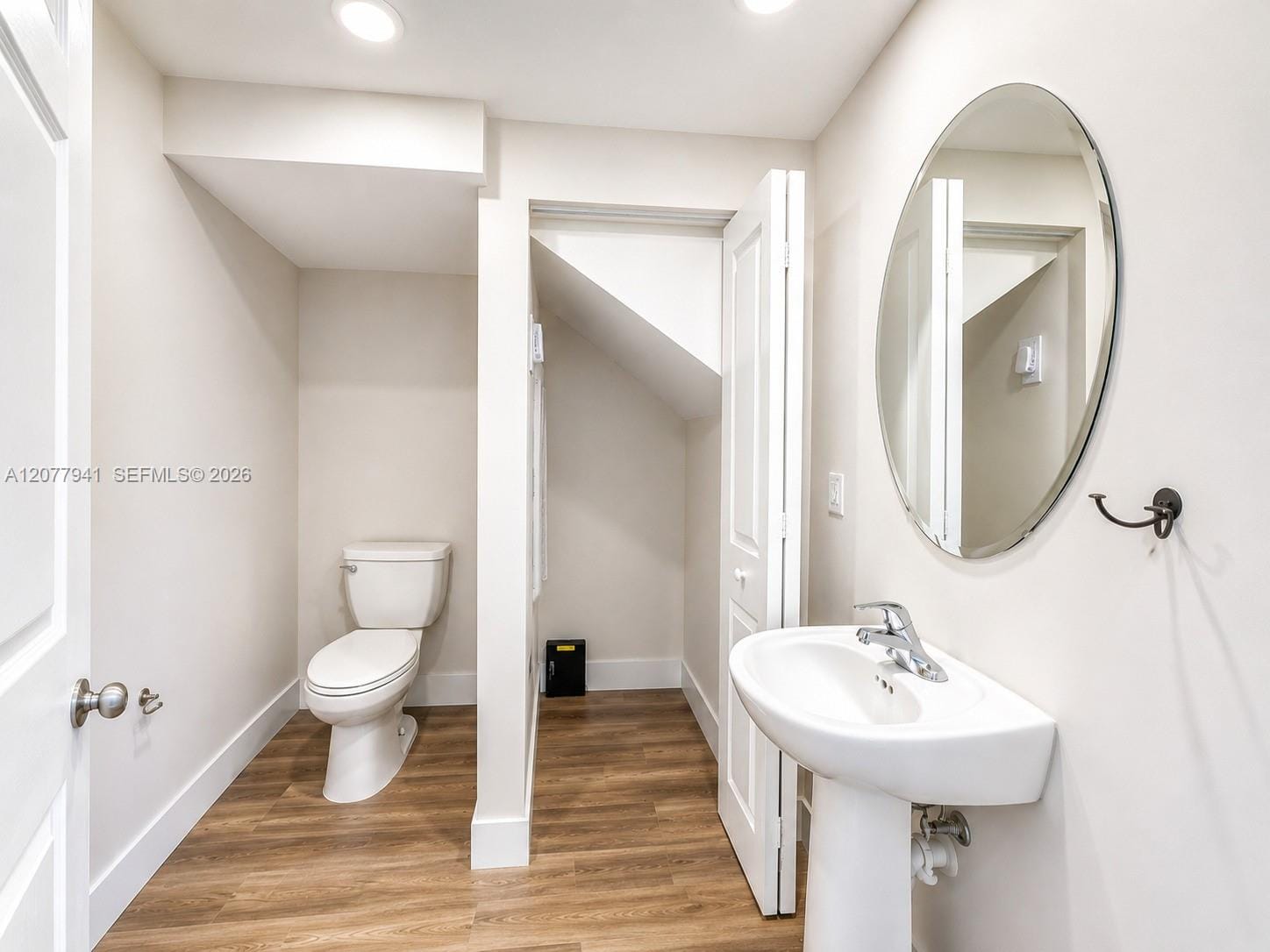 403 NE 208th Terrace, Miami, FL 33179 photo 16