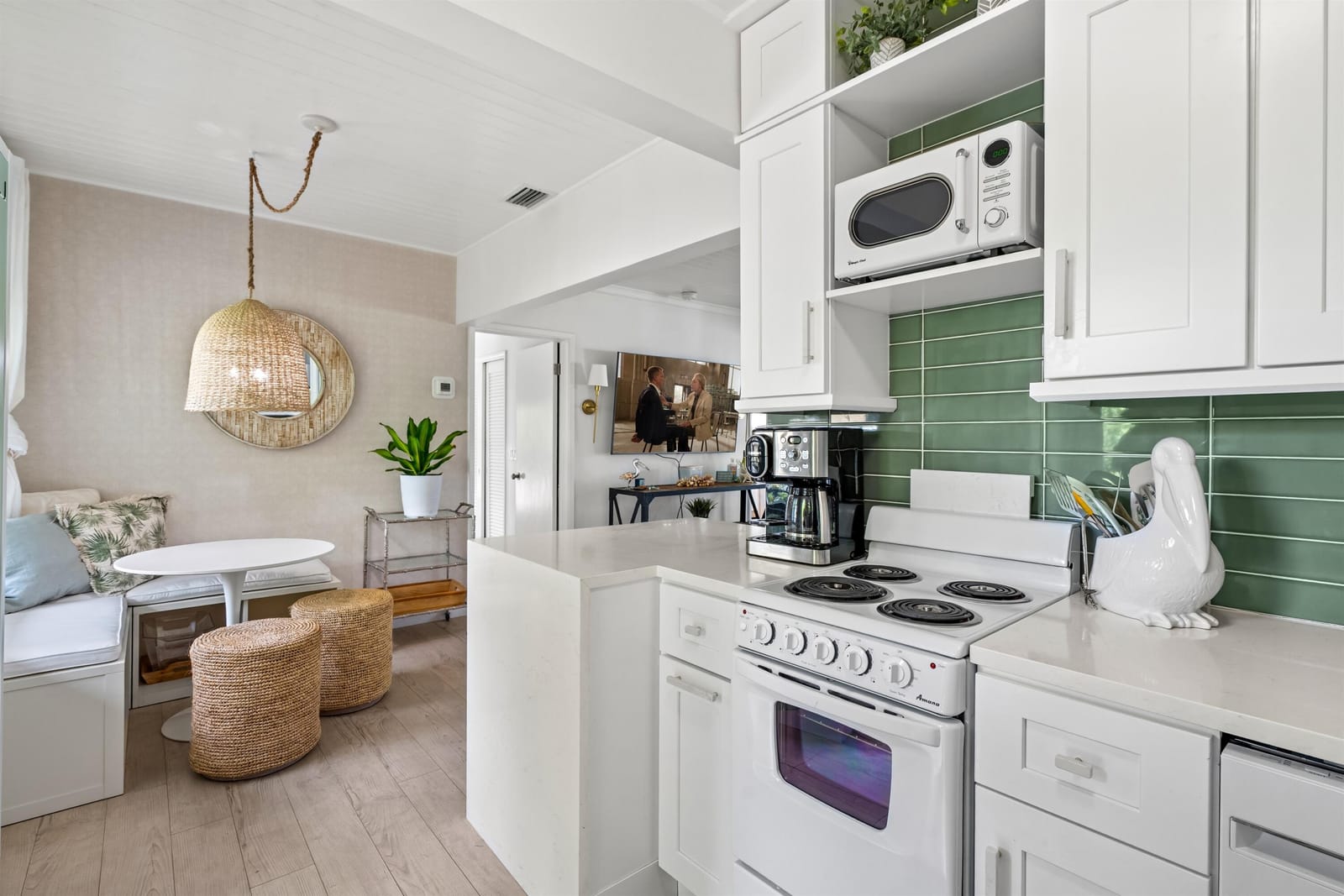 1025 CASUARINA Road 7 — photo 8