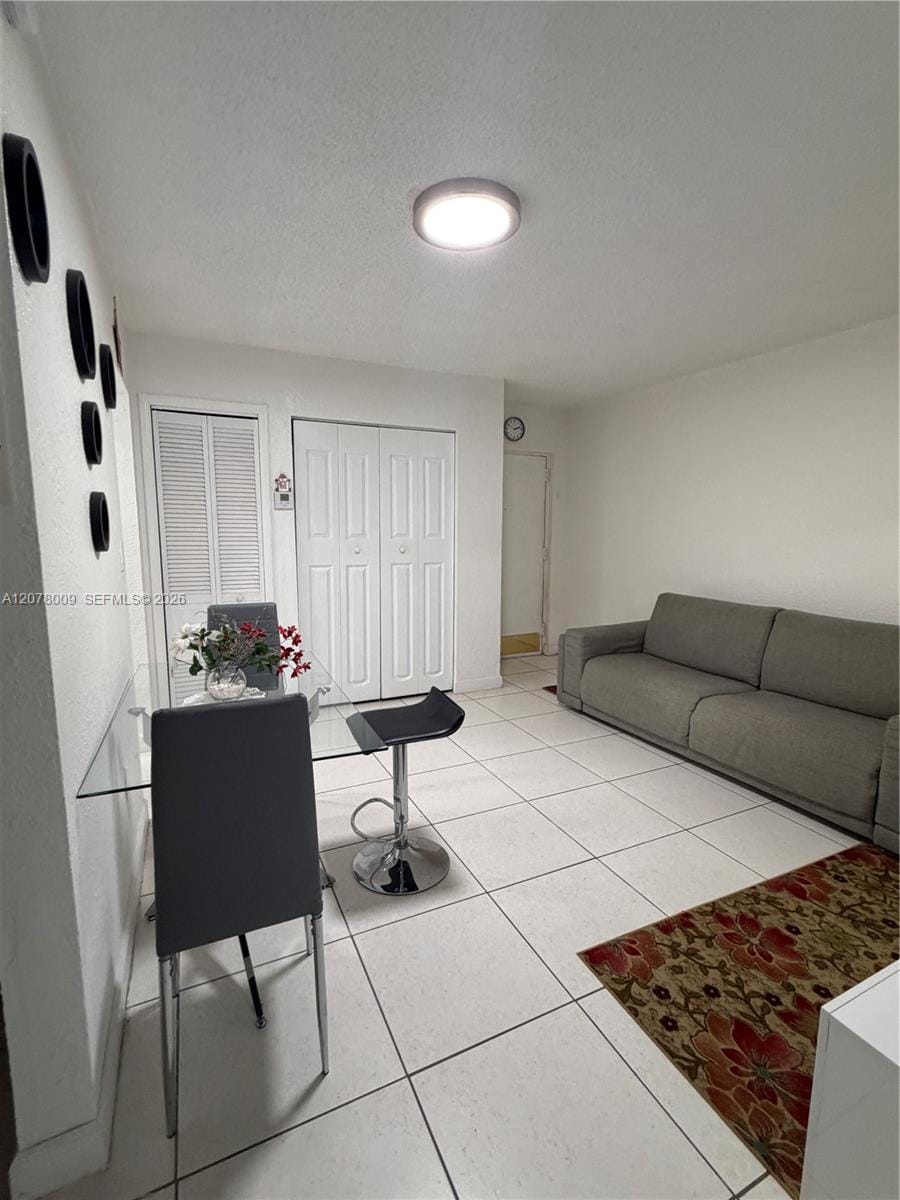17530 NW 68th Avenue C1005, Hialeah, FL 33015 photo 6