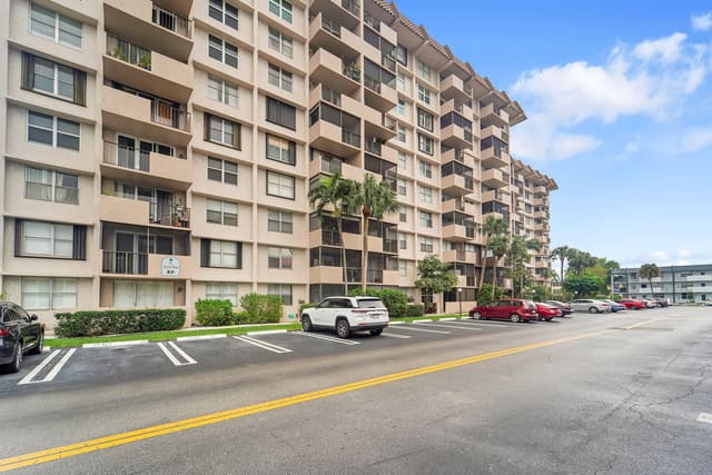 777 S FEDERAL Highway RP307, Pompano Beach, FL 33062