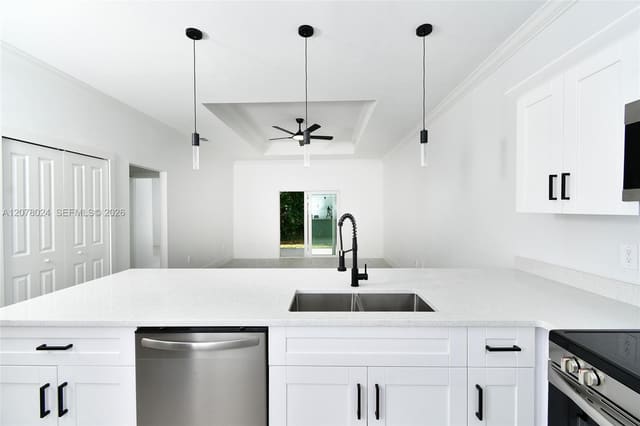 2323 Unity Avenue, Fort Myers, FL 33901