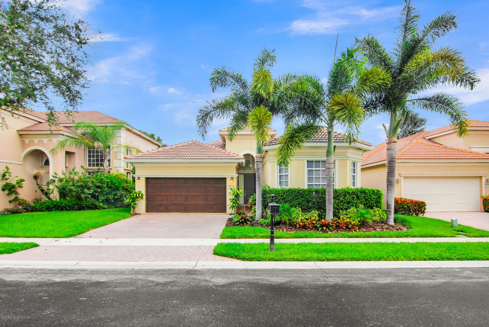 5816 VIA DE LA PLATA Circle, Delray Beach, FL 33484