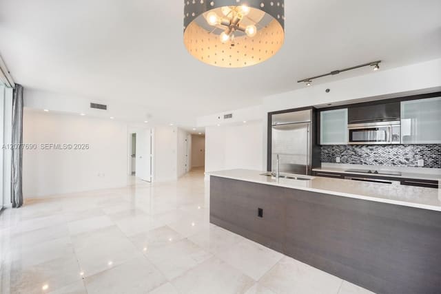55 SE 6th Street 3901, Miami, FL 33131