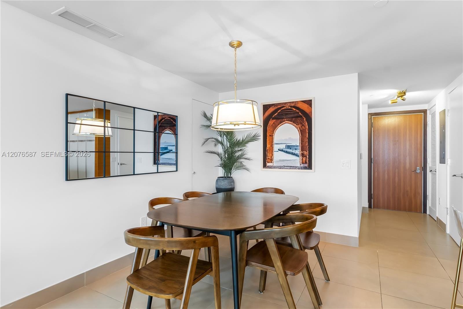 5875 Collins Avenue 903, Miami Beach, FL 33140 photo 3