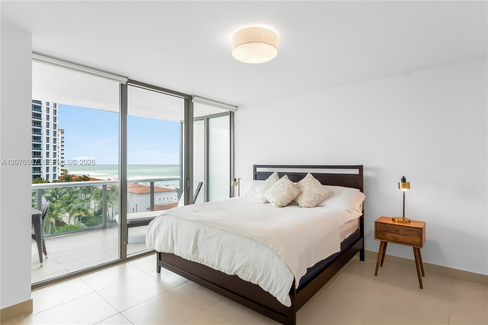 5875 Collins Avenue 903, Miami Beach, FL 33140 photo 10