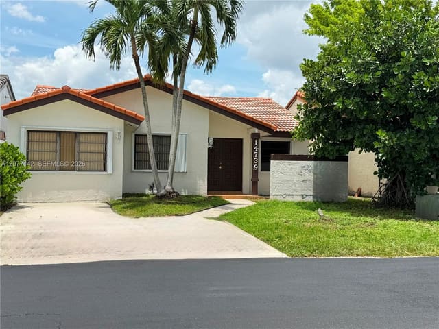 14739 SW 102nd Terrace, Miami, FL 33196