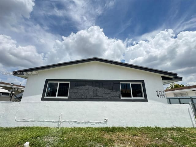 9355 SW 39th Street 9357, Miami, FL 33165