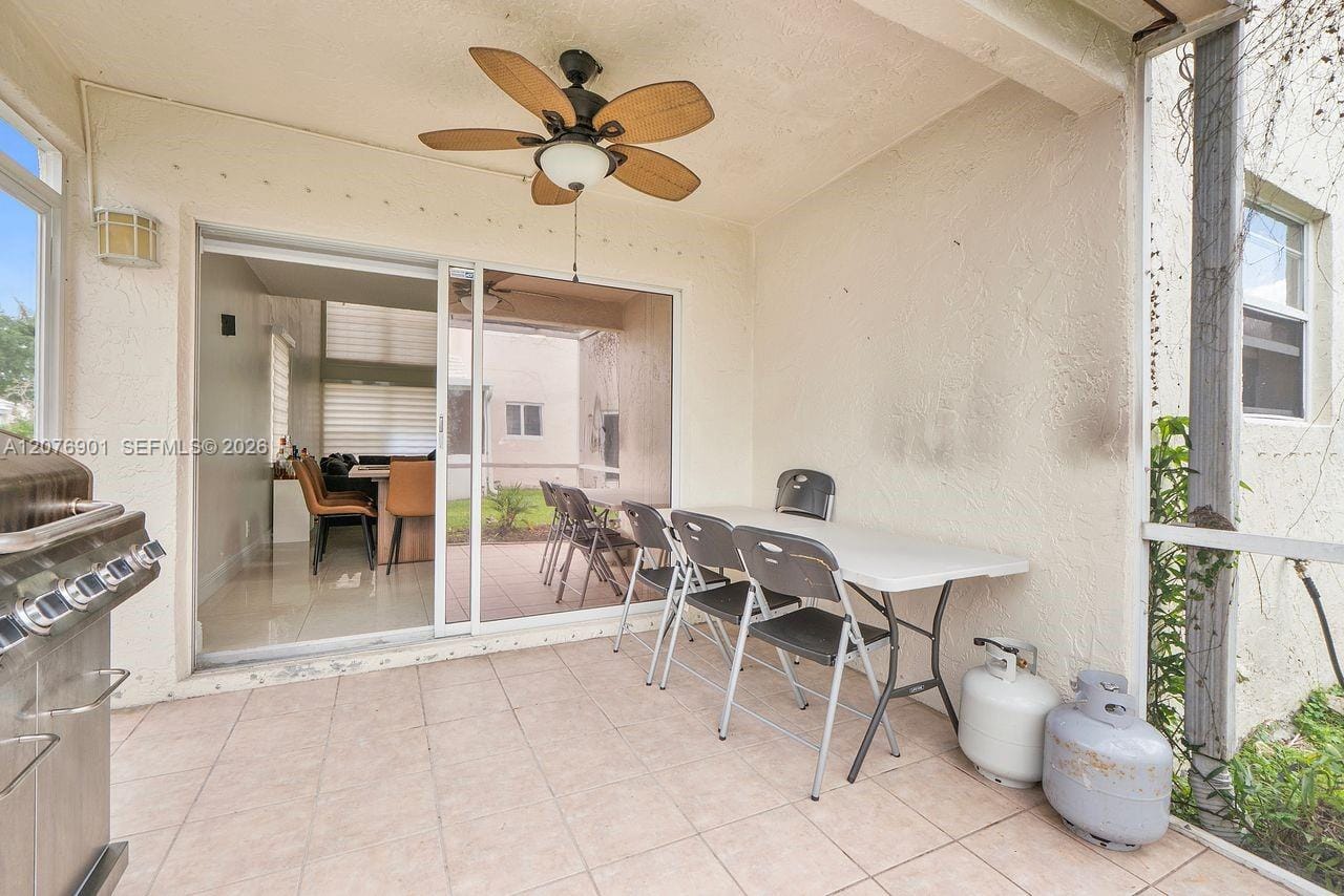 9602 NW 8th Circle, Plantation, FL 33324 photo 4