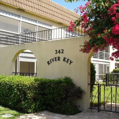 342 Southwind Drive 223, North Palm Beach, FL 33408