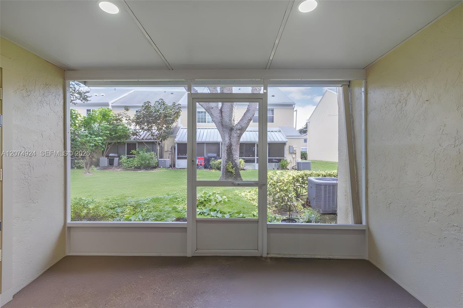 2916 Dorchester Lane, Cooper City, FL 33026 photo 20