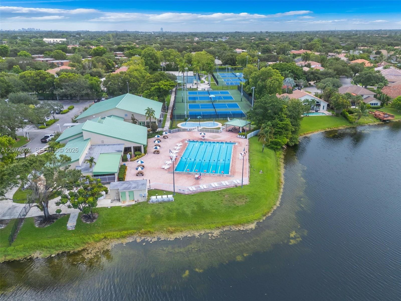 2916 Dorchester Lane, Cooper City, FL 33026 photo 25