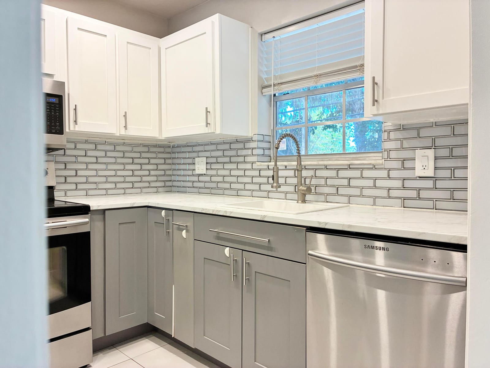 2204 NE 36th Street 26, Lighthouse Point, FL 33064 photo 8