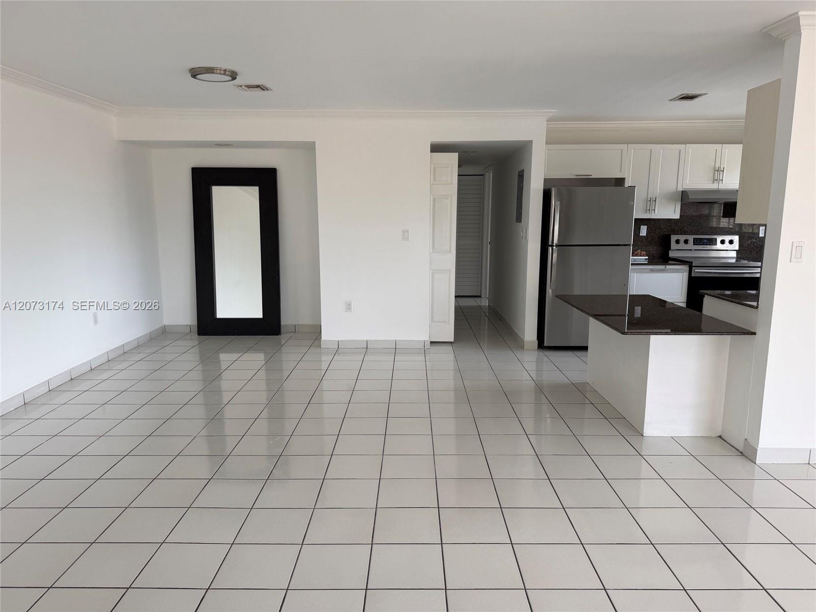 37 Majorca Avenue 402