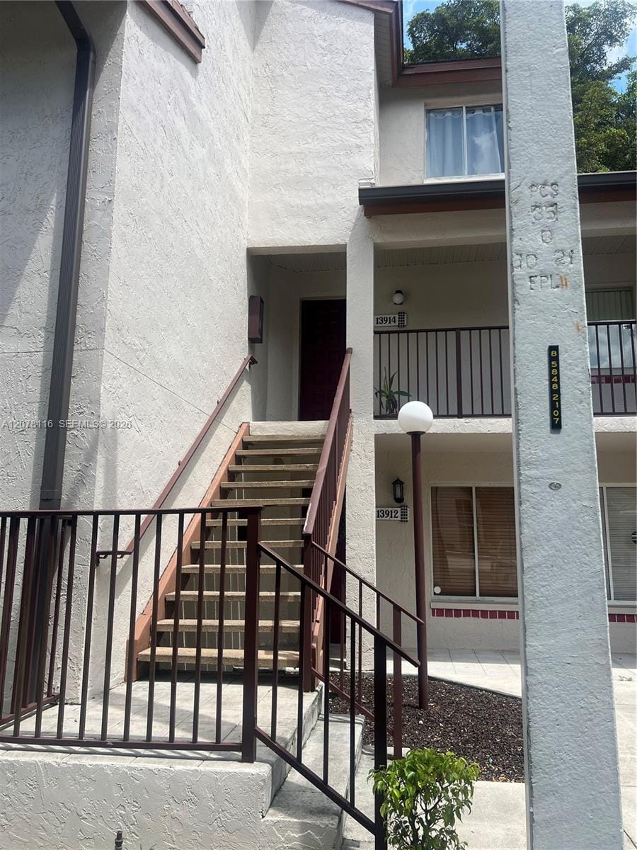 13914 SW 91st Terrace 13914 — photo 2