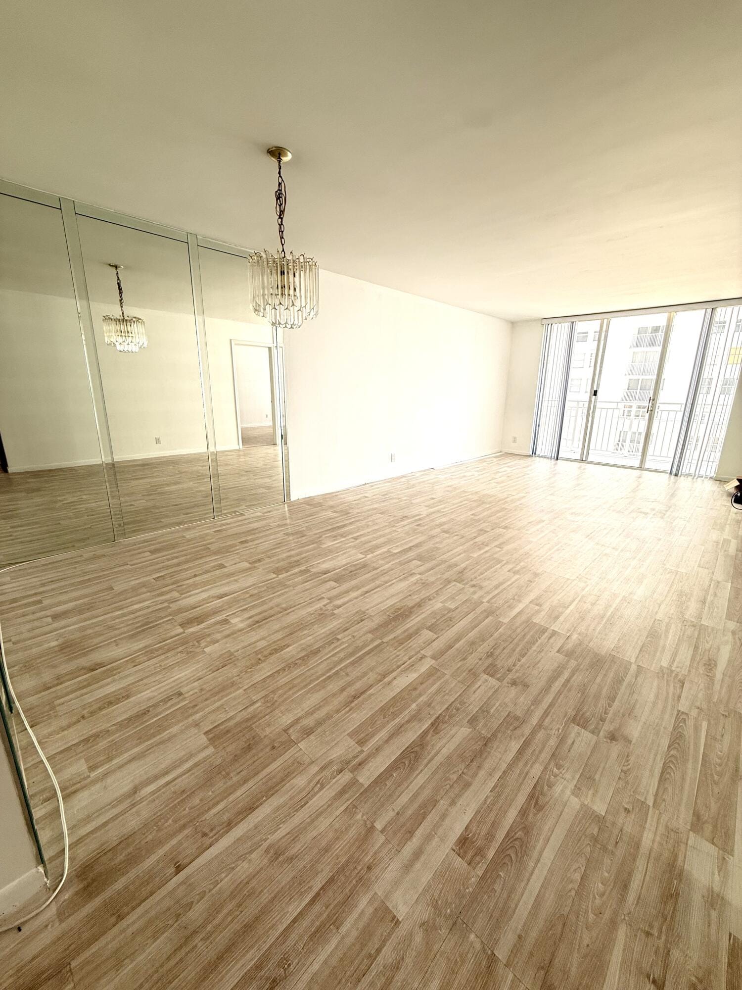 101 BRINY Avenue 1010 — photo 4