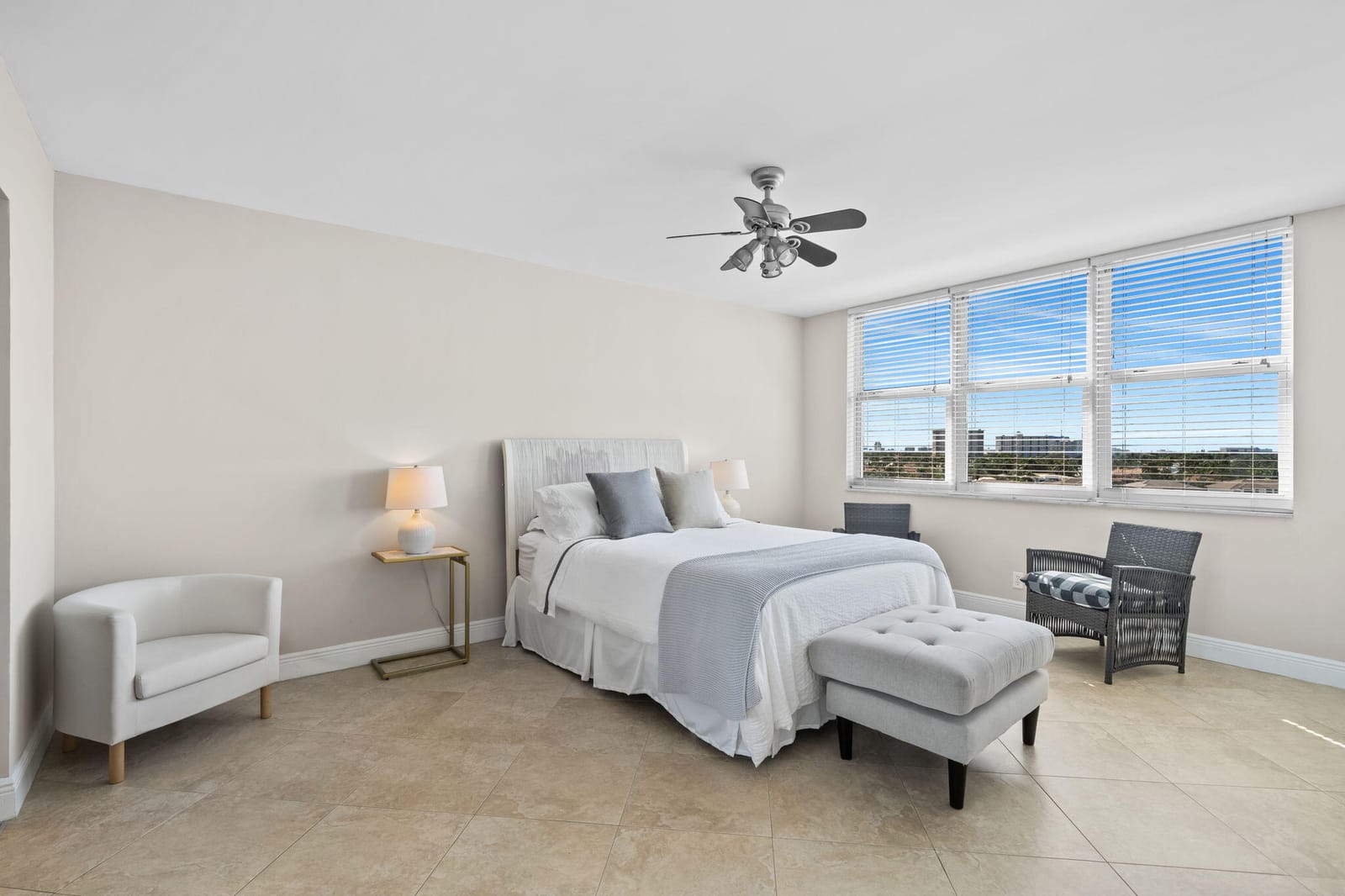 511 BAYSHORE Drive 810 — photo 5