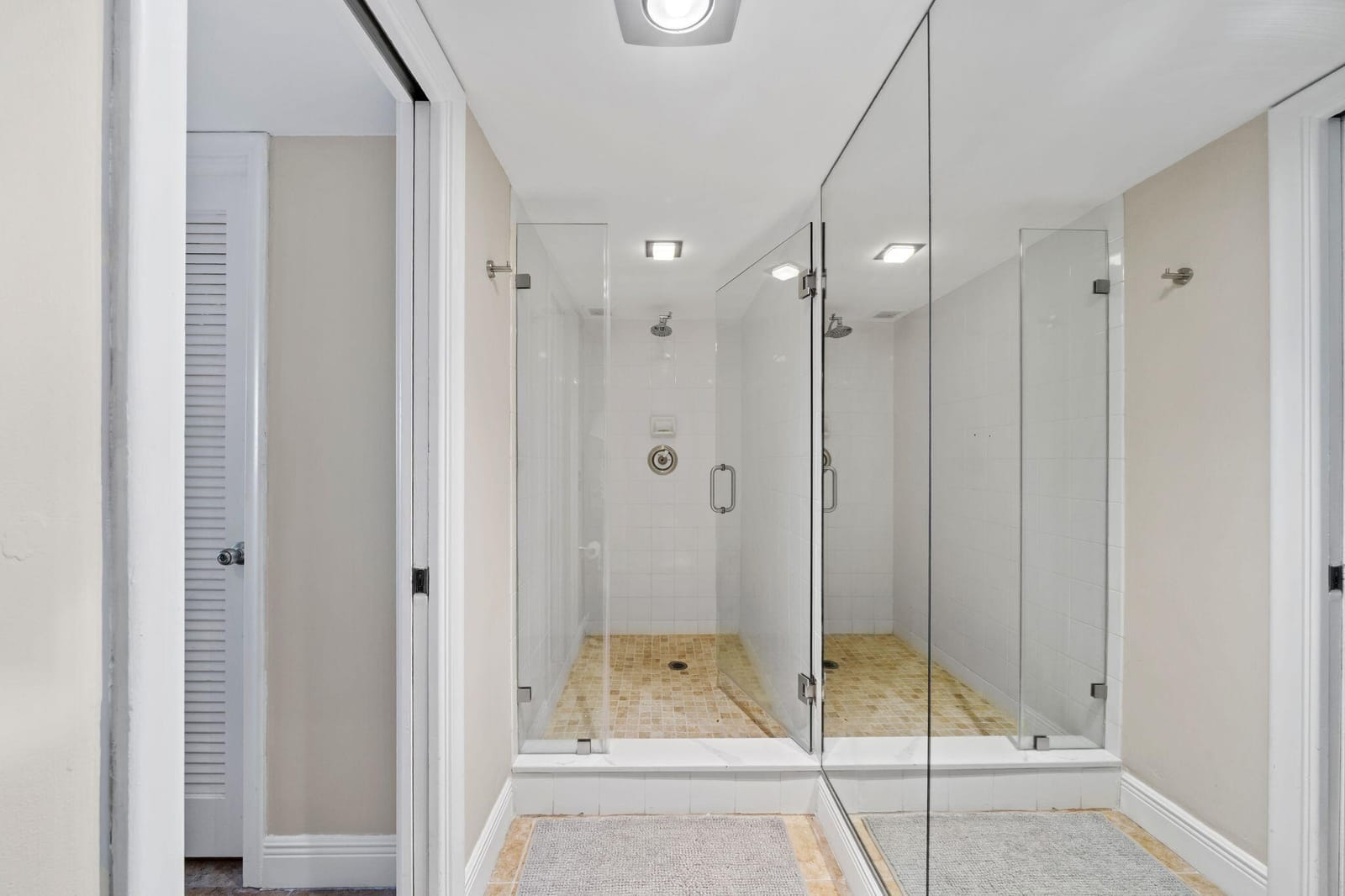 511 BAYSHORE Drive 810 — photo 7
