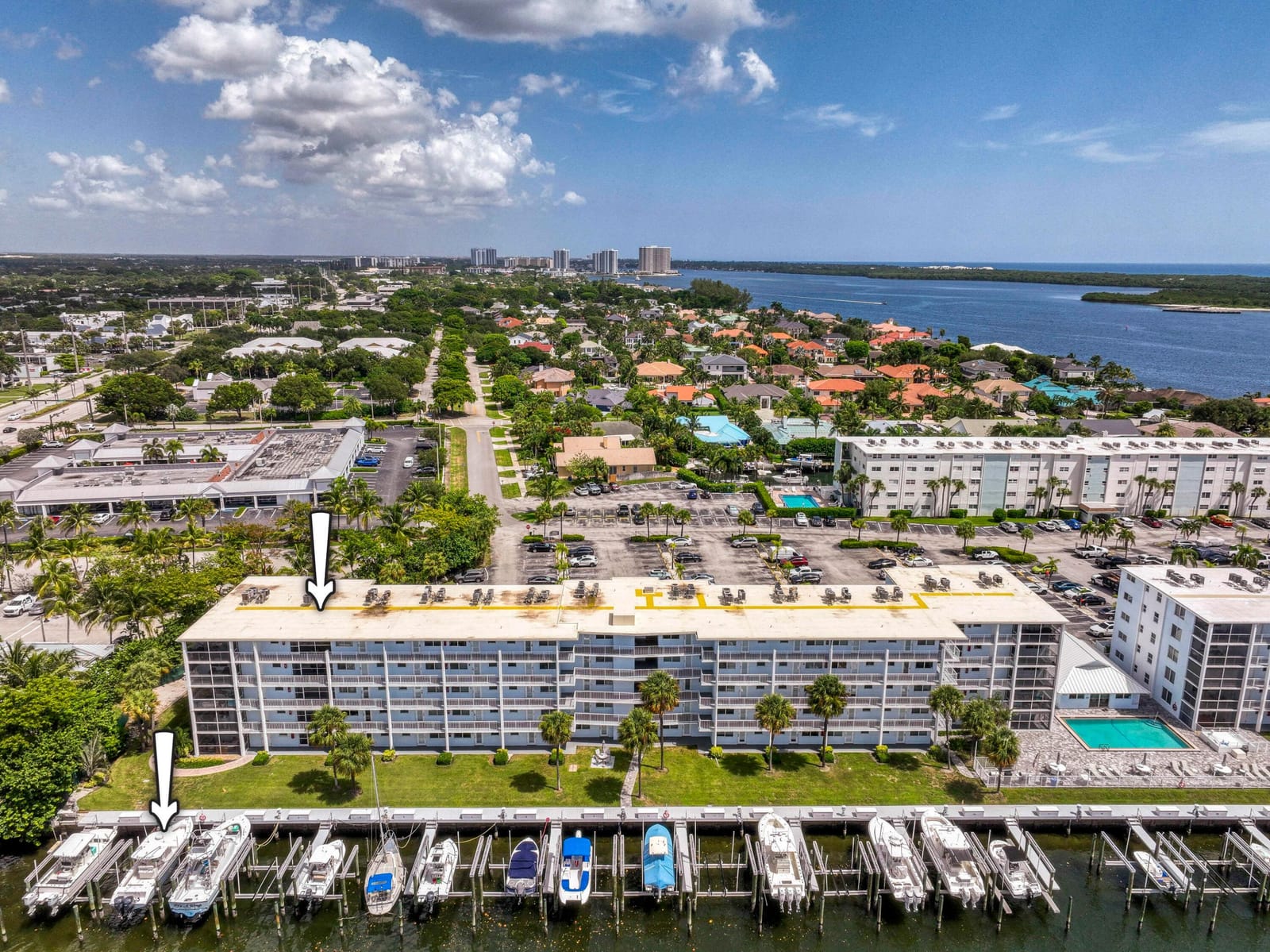 108 Paradise Harbour Boulevard 514 + Boat Slip 2 — photo 3