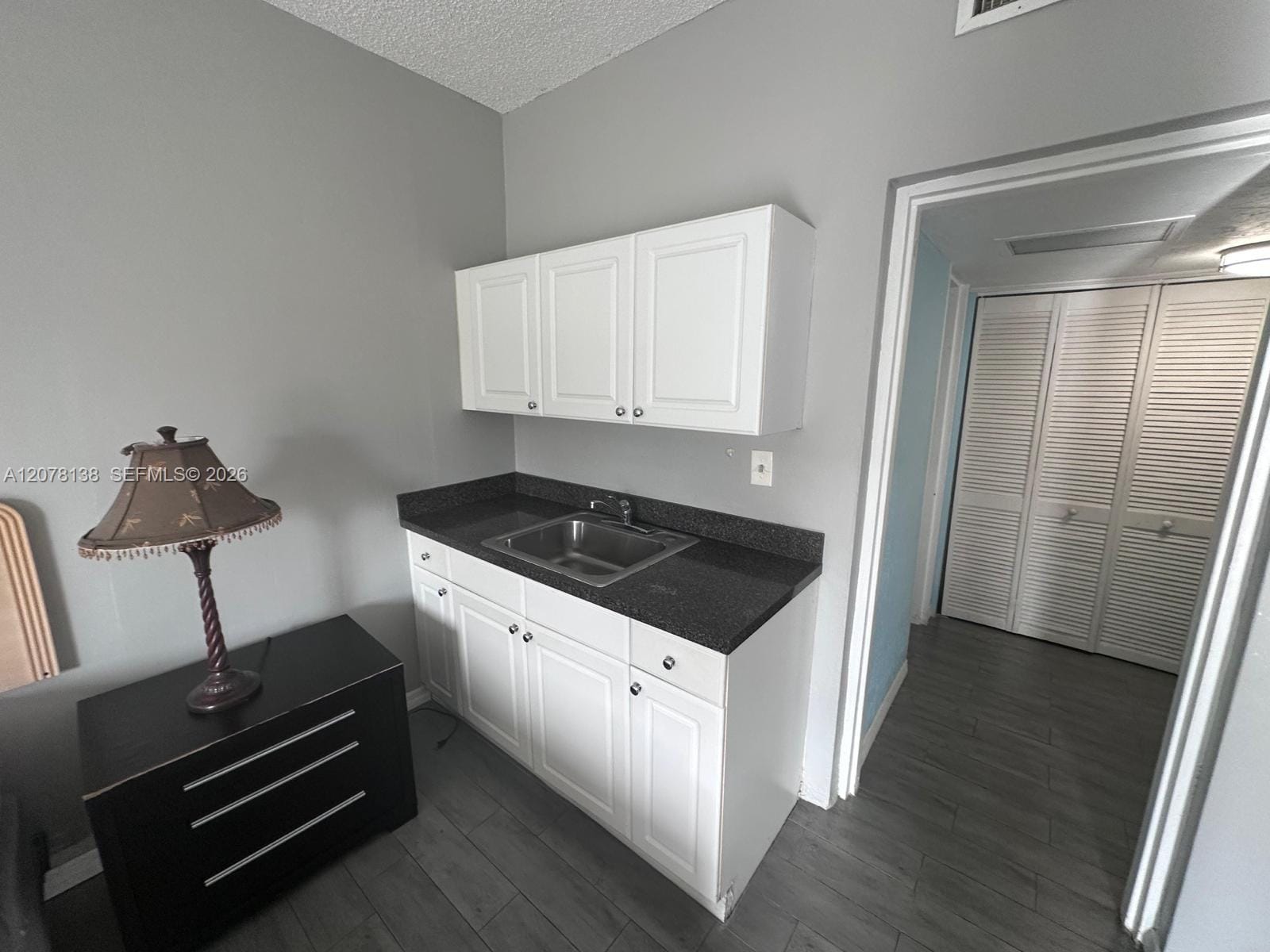 26 Diplomat Parkway 2342 — photo 2