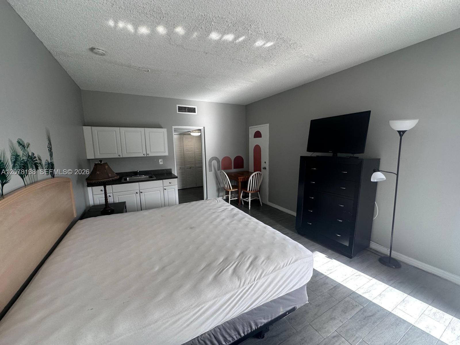 26 Diplomat Parkway 2342 — photo 4
