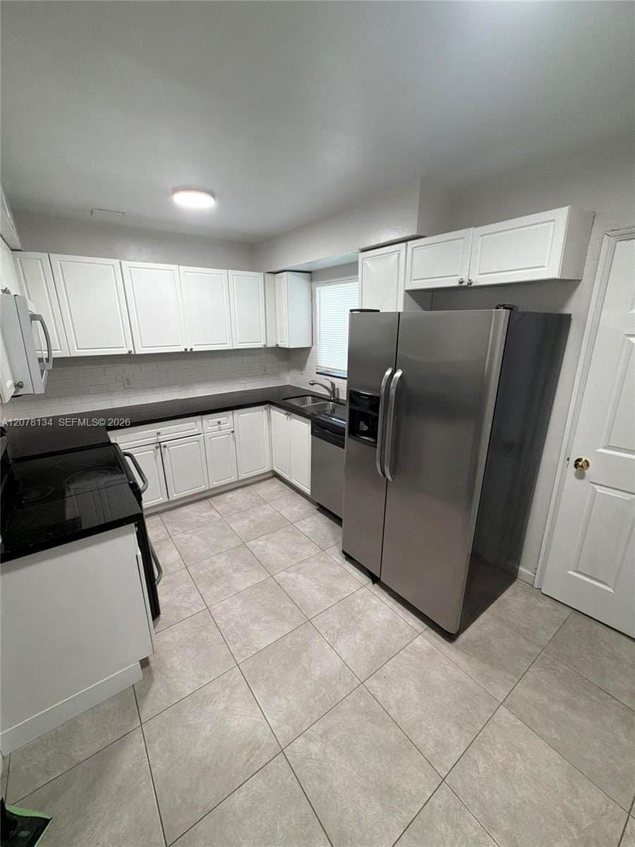 942 NW 11th Court, Fort Lauderdale, FL 33311