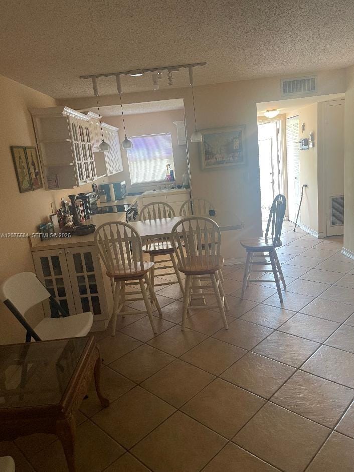 9400 Sunrise Lakes Boulevard 105, Sunrise, FL 33322 photo 13