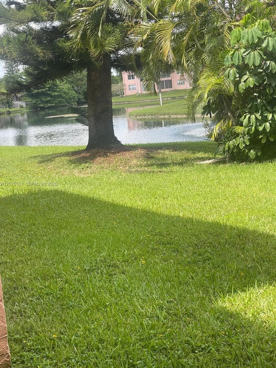 9400 Sunrise Lakes Boulevard 105, Sunrise, FL 33322 photo 20