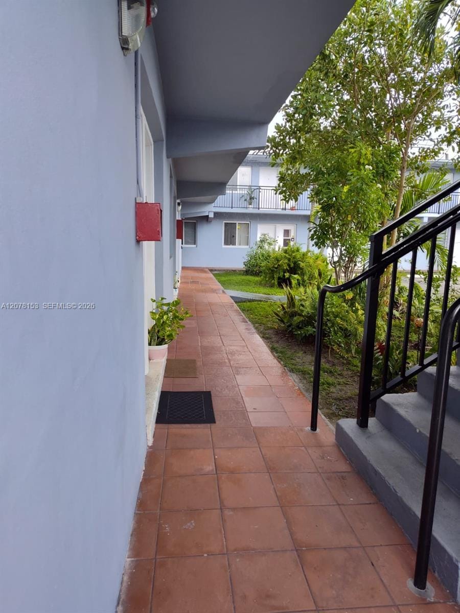 655 Eldron Drive 22, Miami Springs, FL 33166