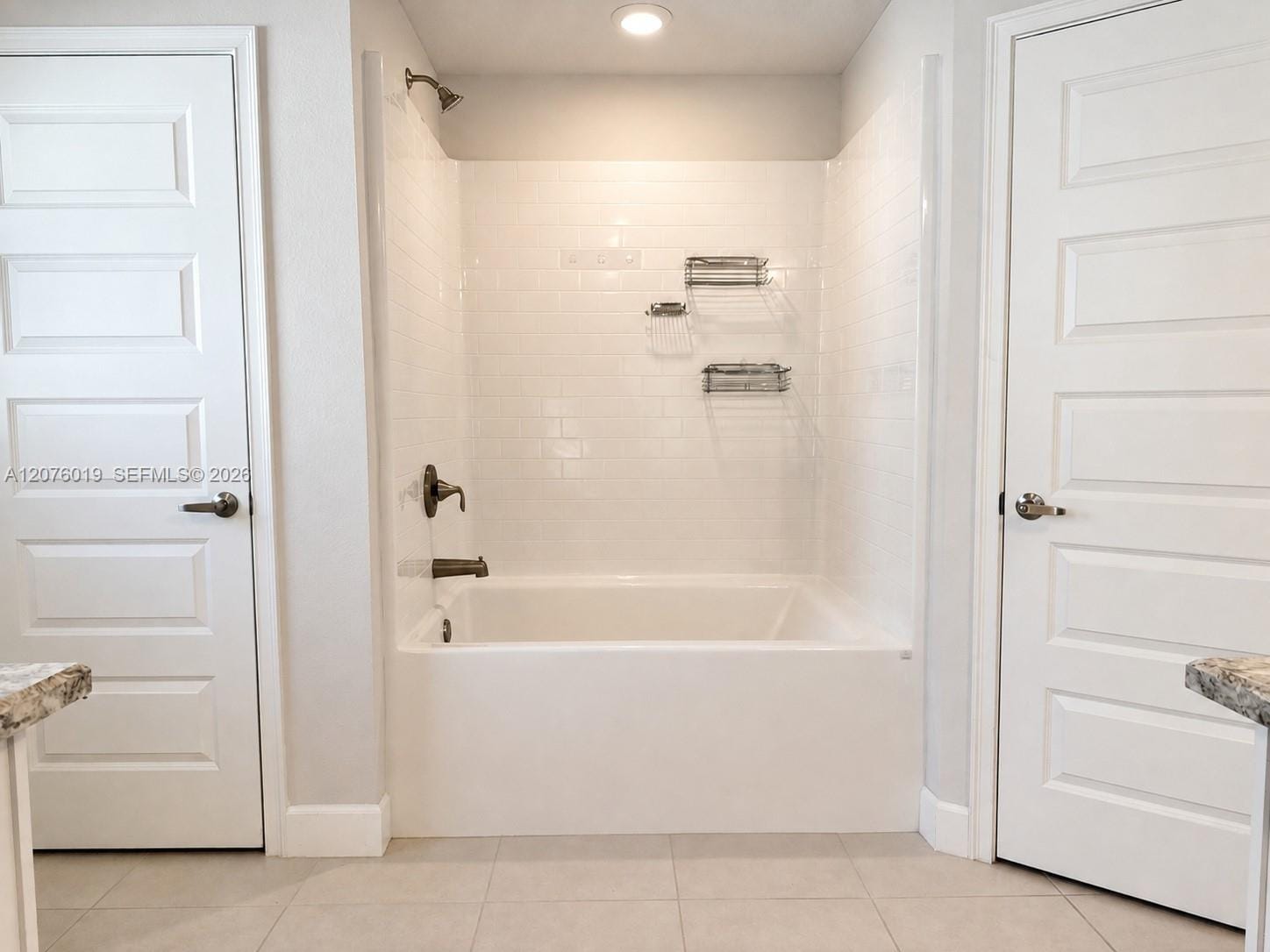8308 Amalfi Circle — photo 9