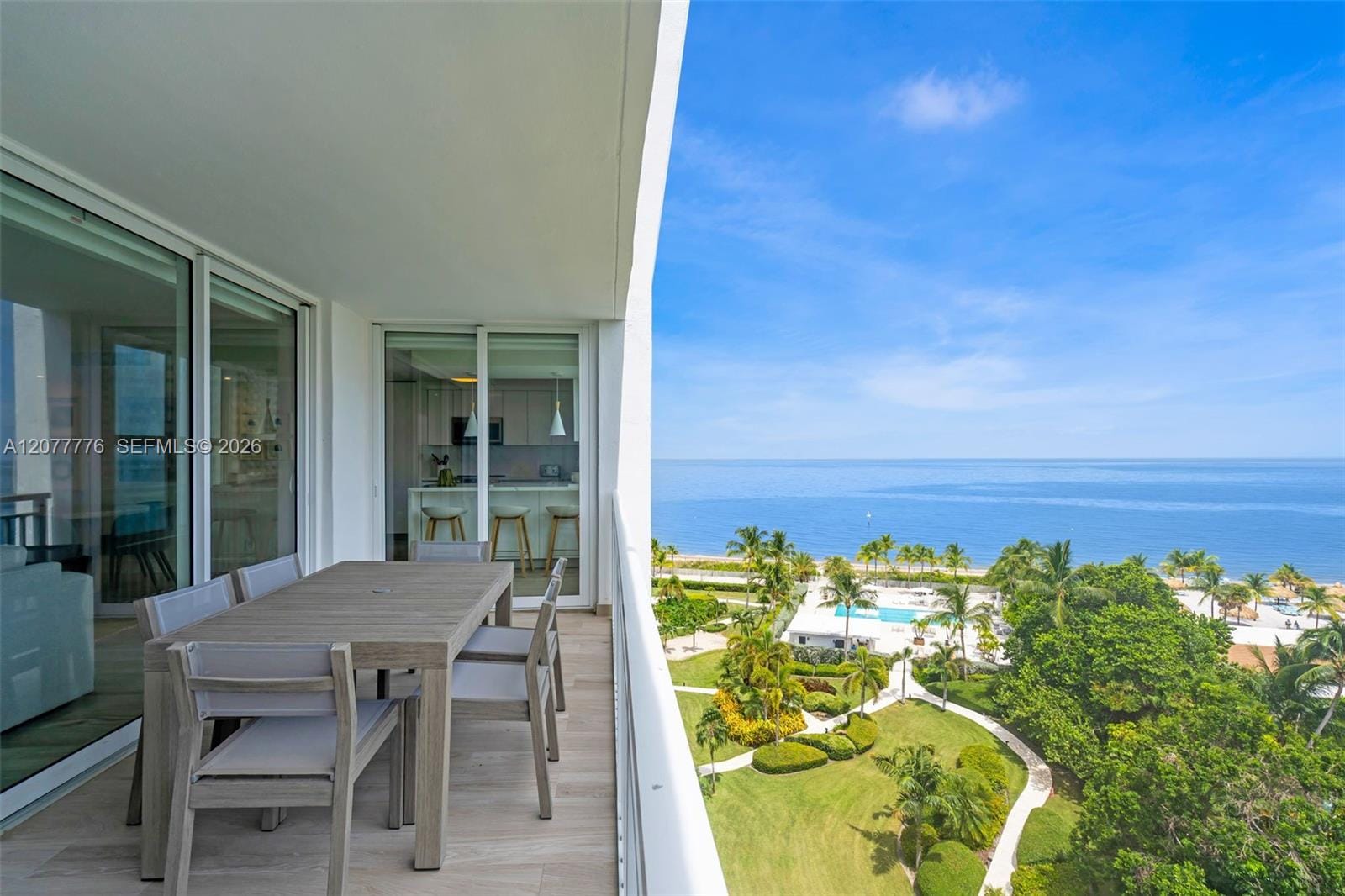 607 Ocean Drive 10K, Key Biscayne, FL 33149