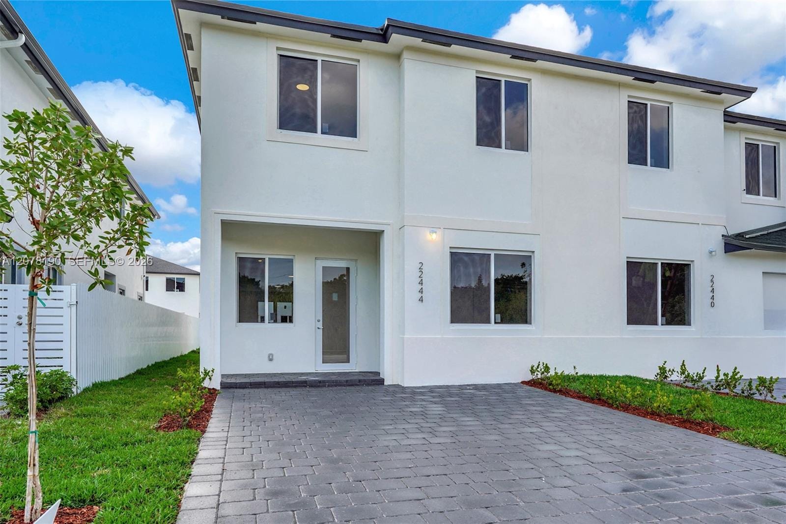 22555 SW 125th Avenue, Miami, FL 33170