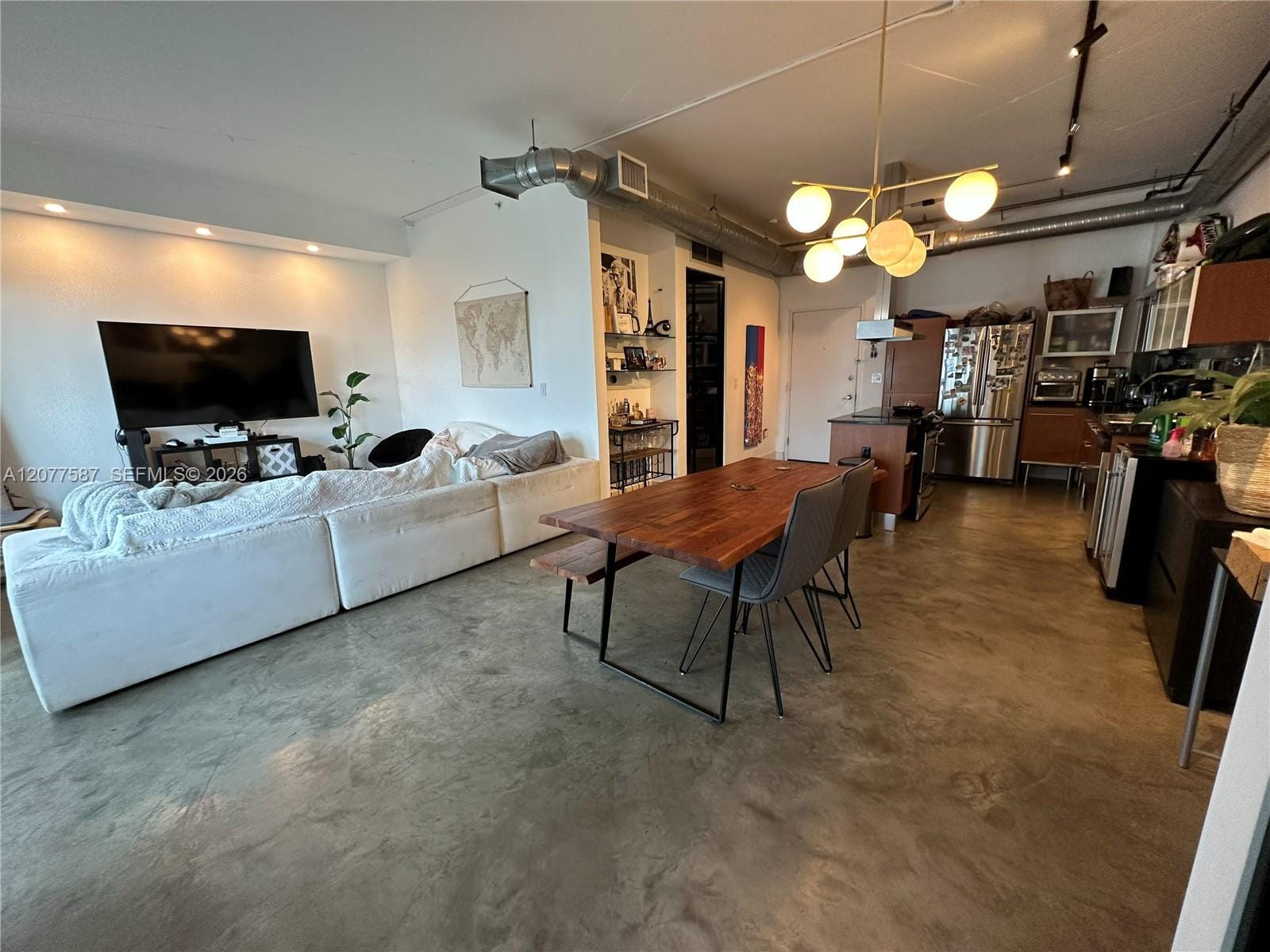 10 S River Drive PHI02, Miami, FL 33130 photo 2