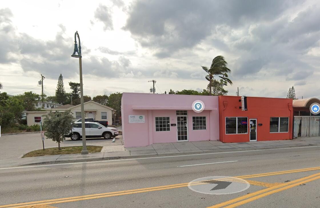 617 N DIXIE Highway — photo 6