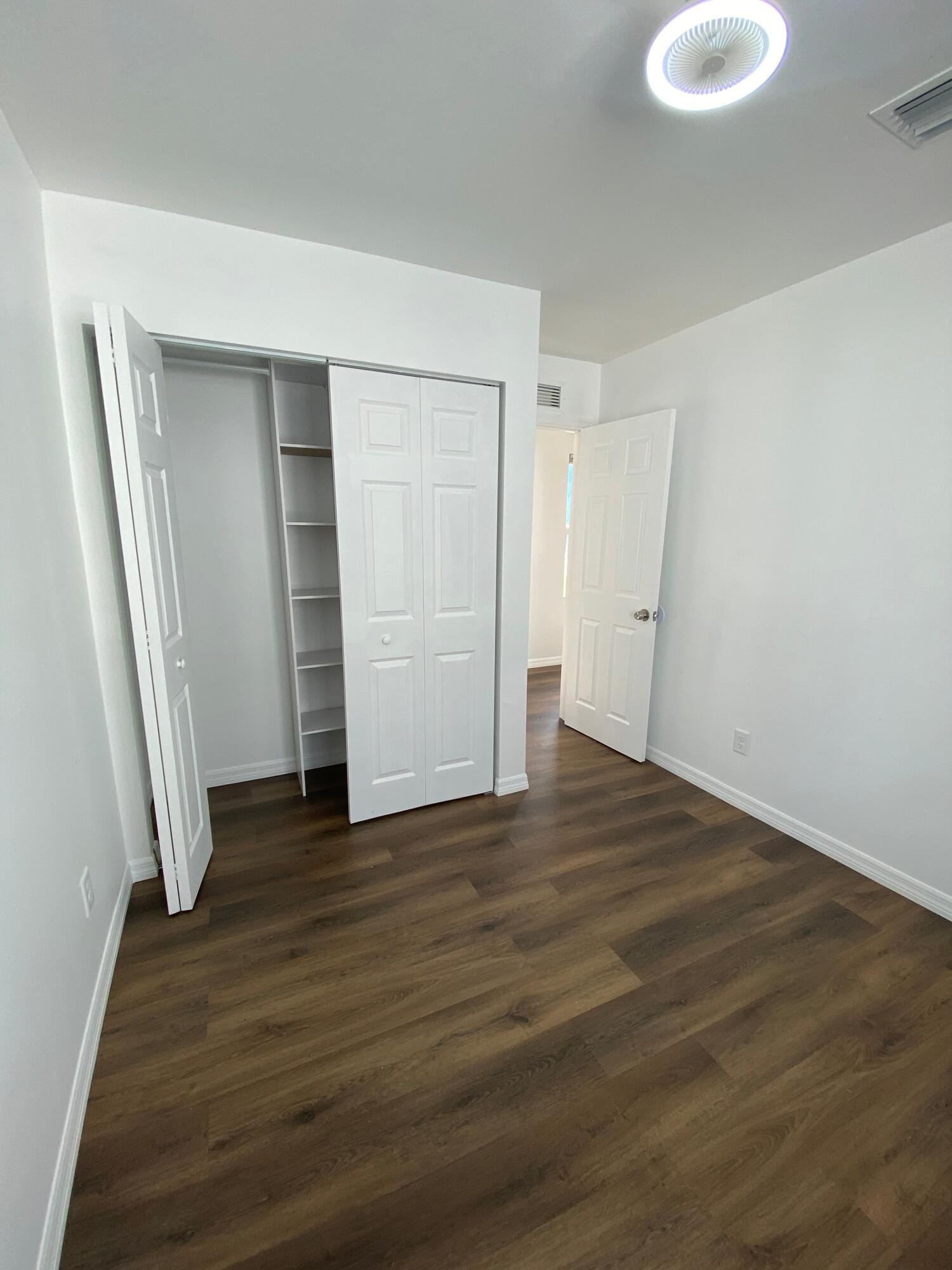 641 6th Street — photo 9