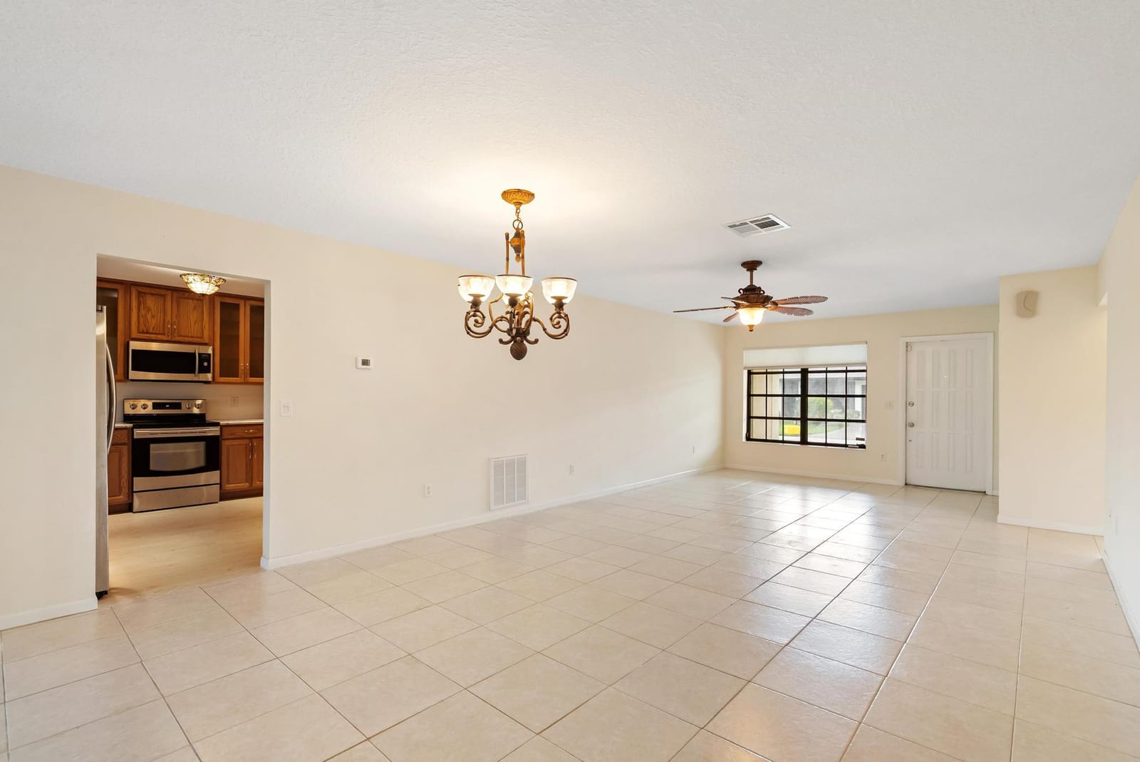 6315 TALL CYPRESS Circle — photo 4