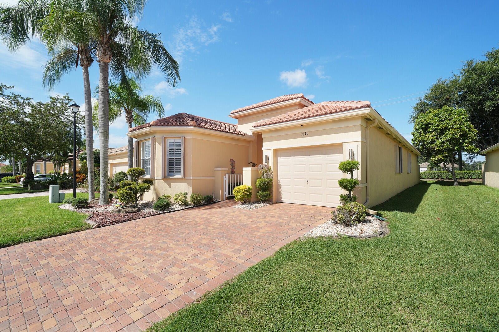 7148 CATALUNA Circle, Delray Beach, FL 33446 photo 5