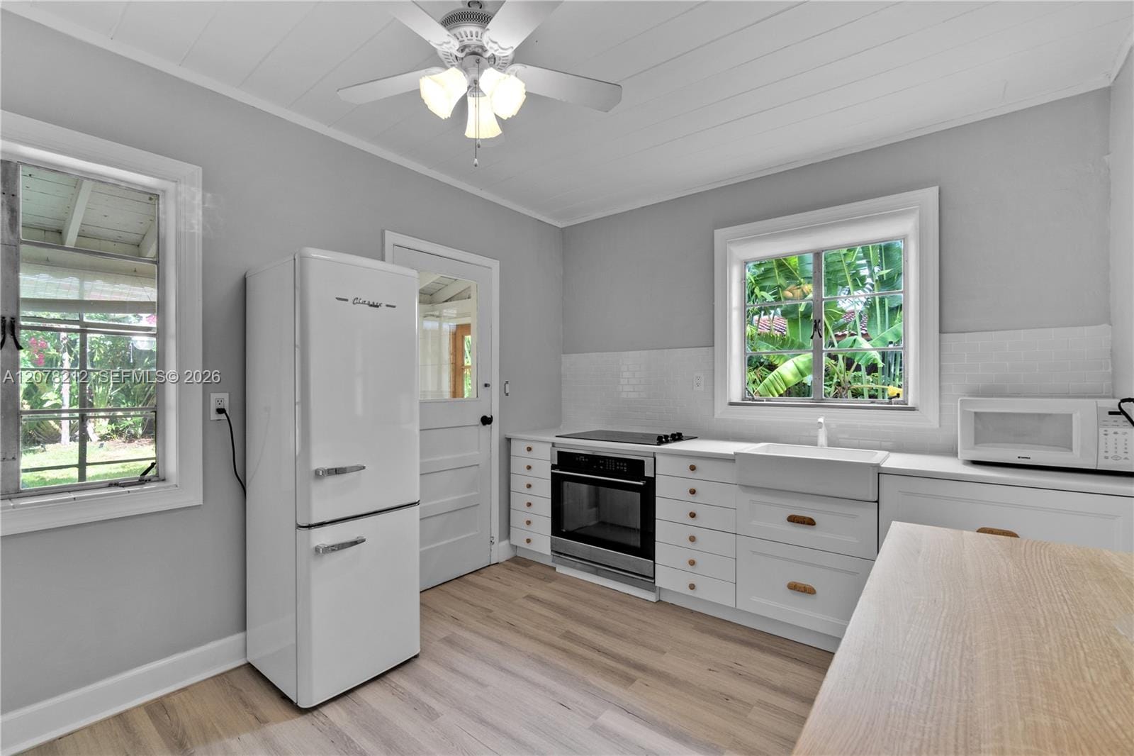 50 NW 26th Avenue 2/1 — photo 2