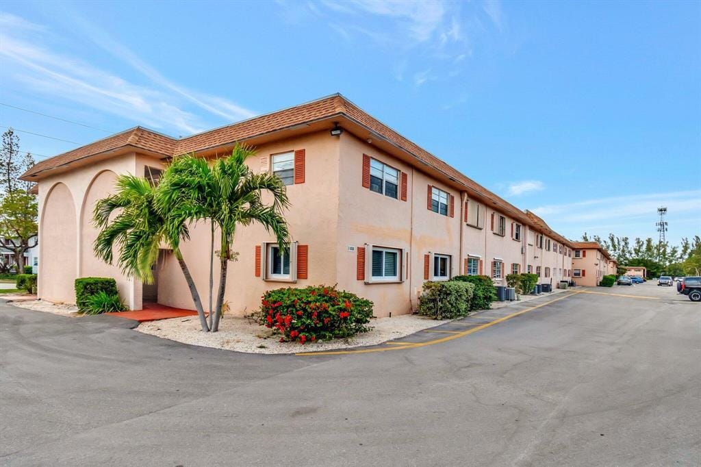 650 SW 2nd Avenue 248E, FL 33432