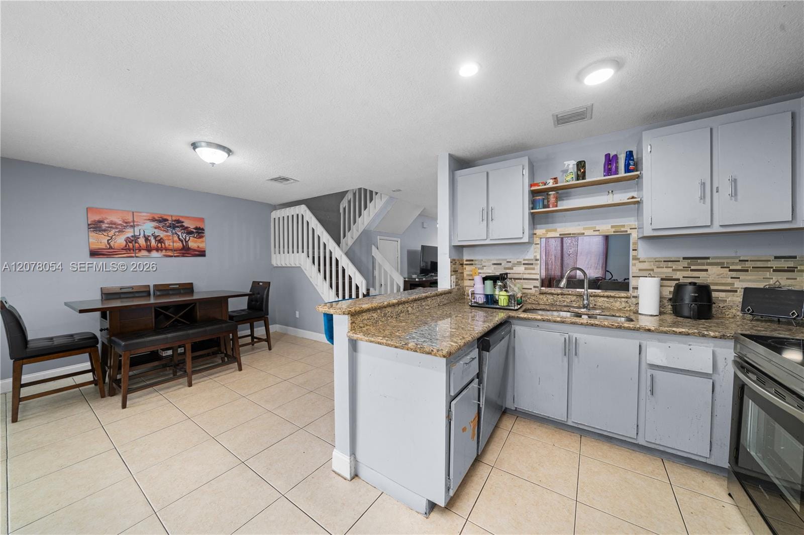 1293 Sussex Drive — photo 3