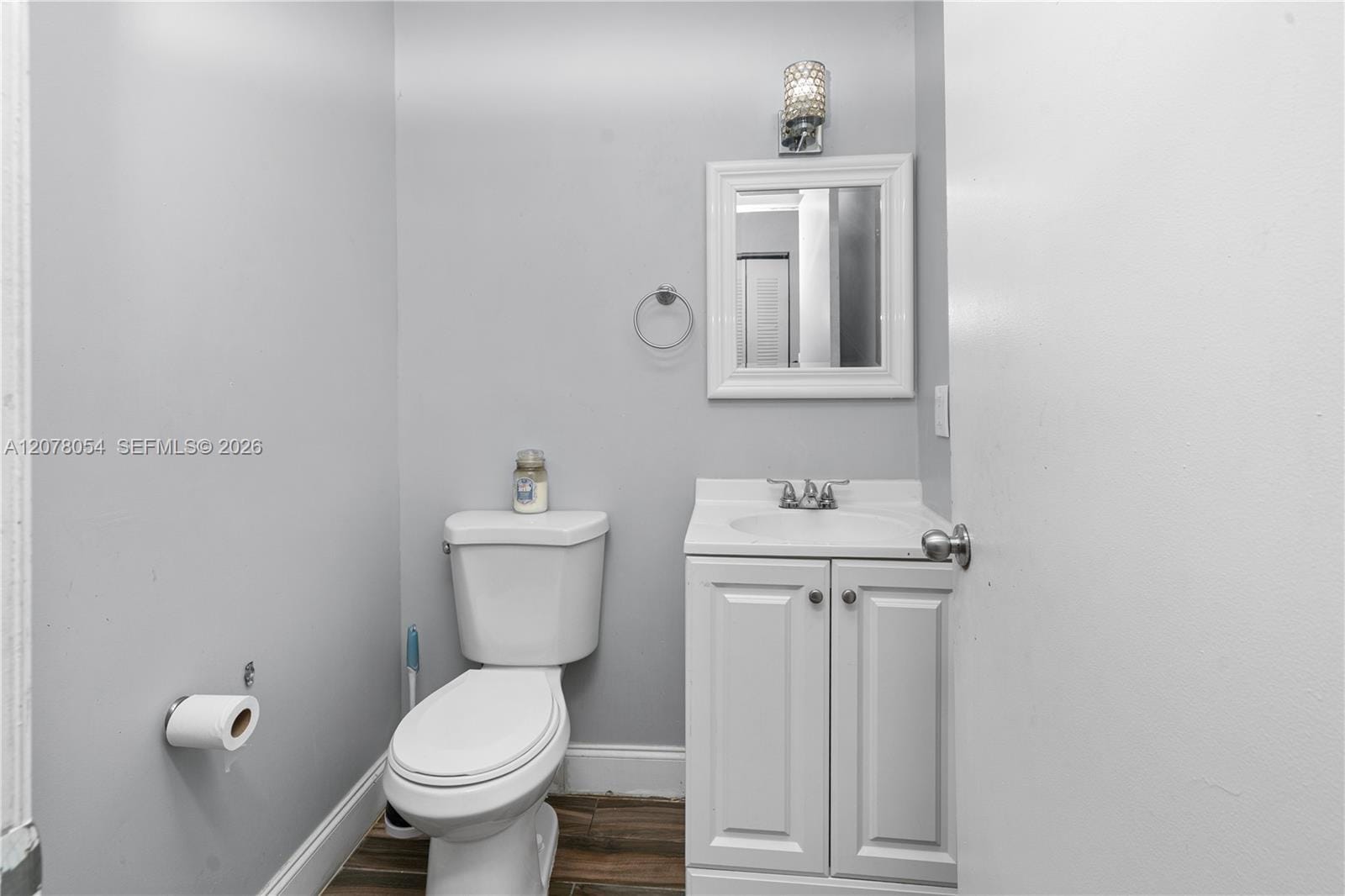 1293 Sussex Drive — photo 7