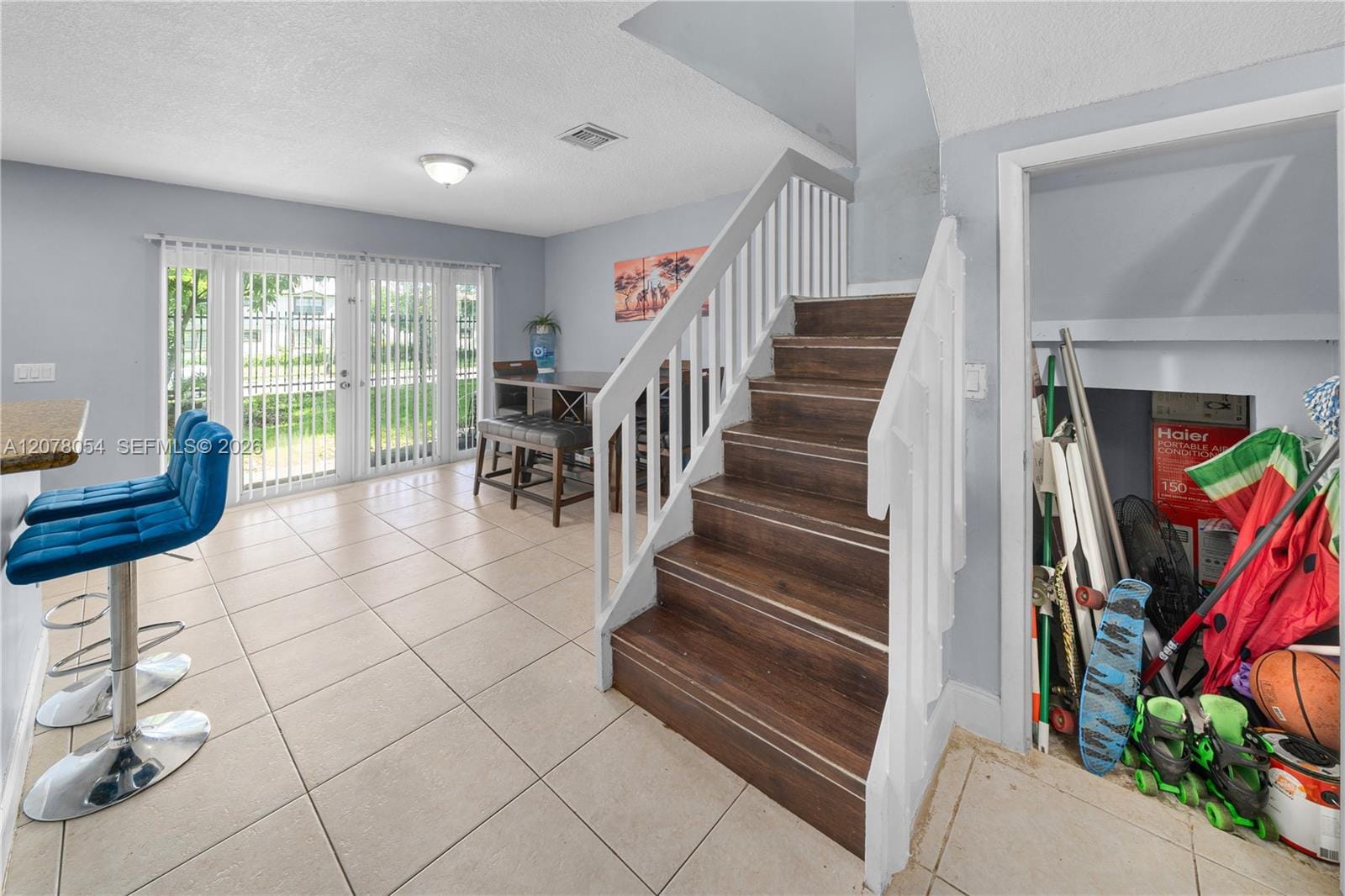 1293 Sussex Drive — photo 8