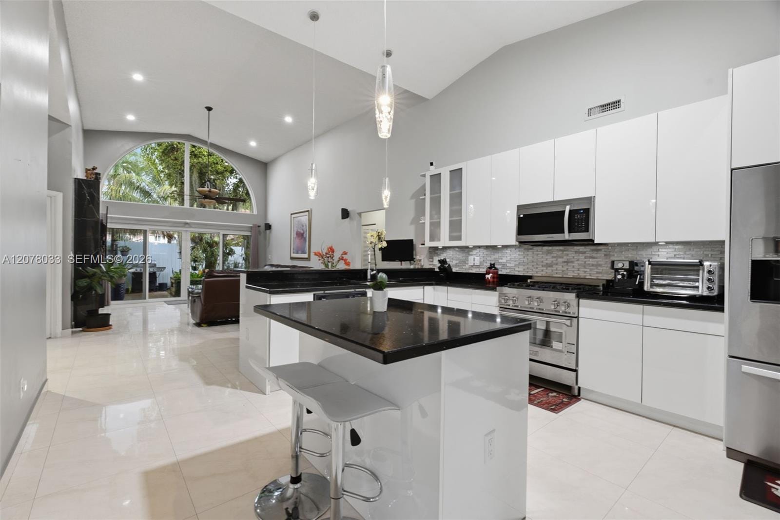10887 SW 152nd Place, Miami, FL 33196 photo 10