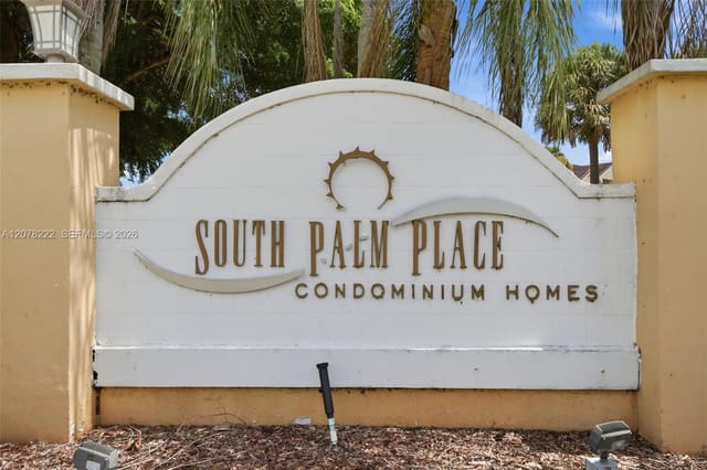 7610 Westwood Drive 122, Tamarac, FL 33321