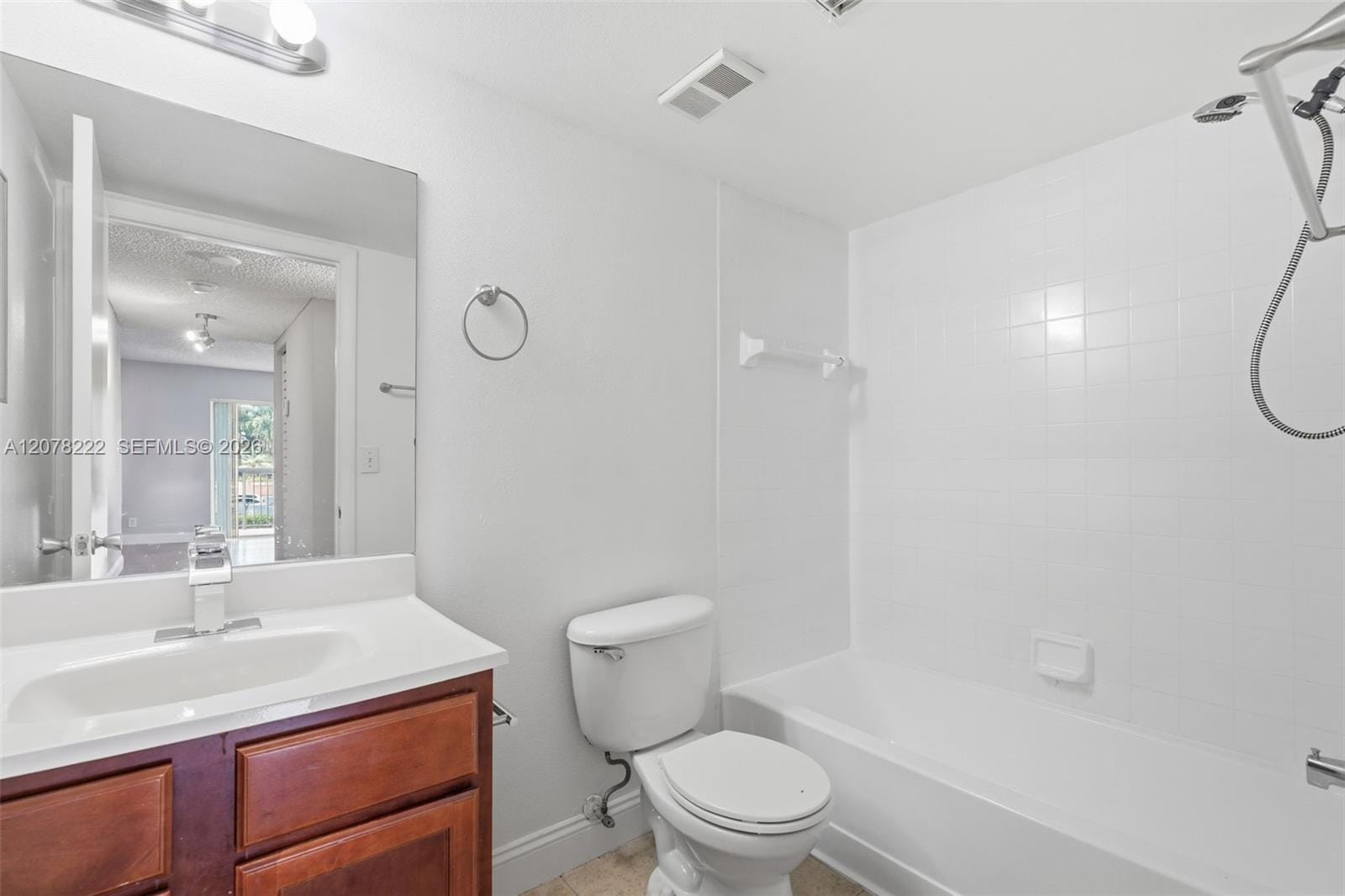 7610 Westwood Drive 122 — photo 9