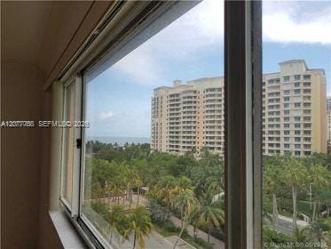 650 Ocean Drive 8D, Key Biscayne, FL 33149 photo 3