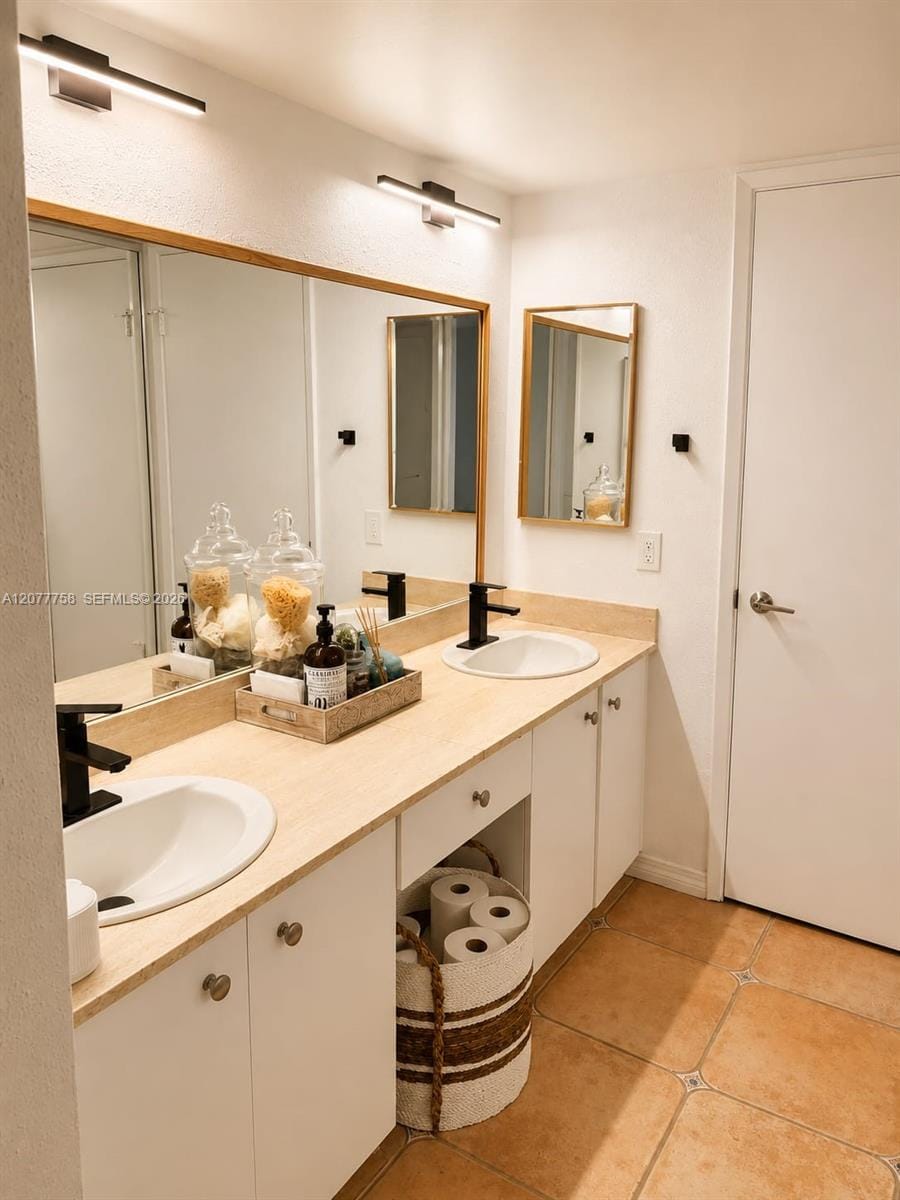 650 Ocean Drive 8D, Key Biscayne, FL 33149 photo 10